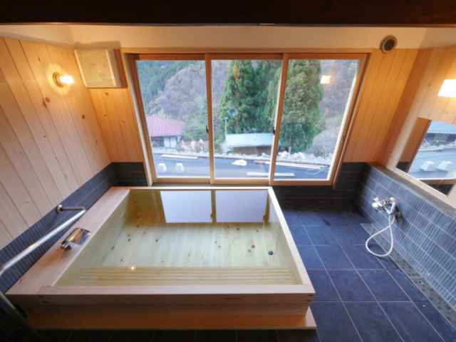栃本のお風呂